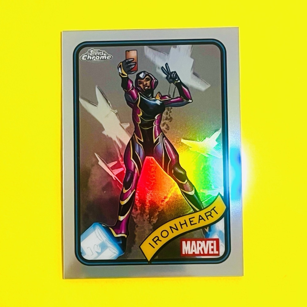 2025 Topps Chrome Marvel Ironheart‎ #71 Refractor